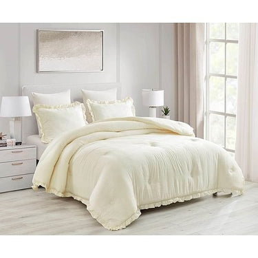 3-Piece Comforter Set with Ruffled Edge